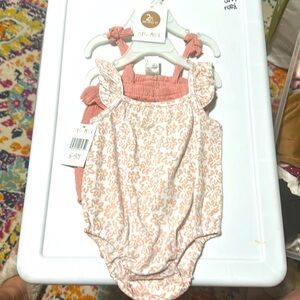 Zoey and Miles brand Baby Girl blush/white rompers. 2 piece, NWT